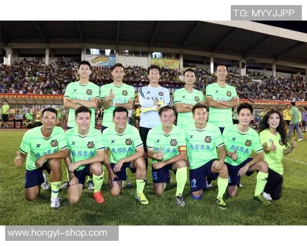 香港足球明星队的荣耀之歌激励着每一个热爱足球的心灵